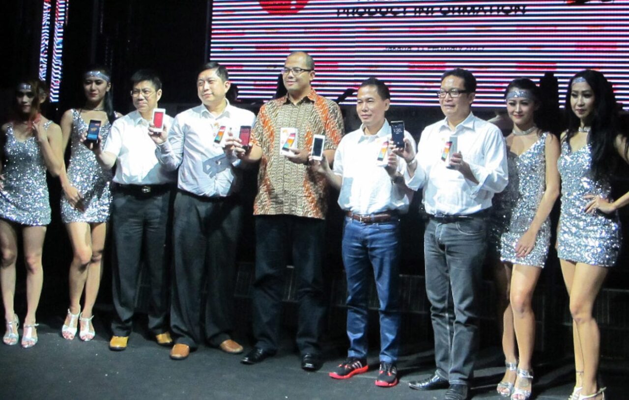 polytron zap 5 smartphone 4g lte harga terjangkau 150213 0