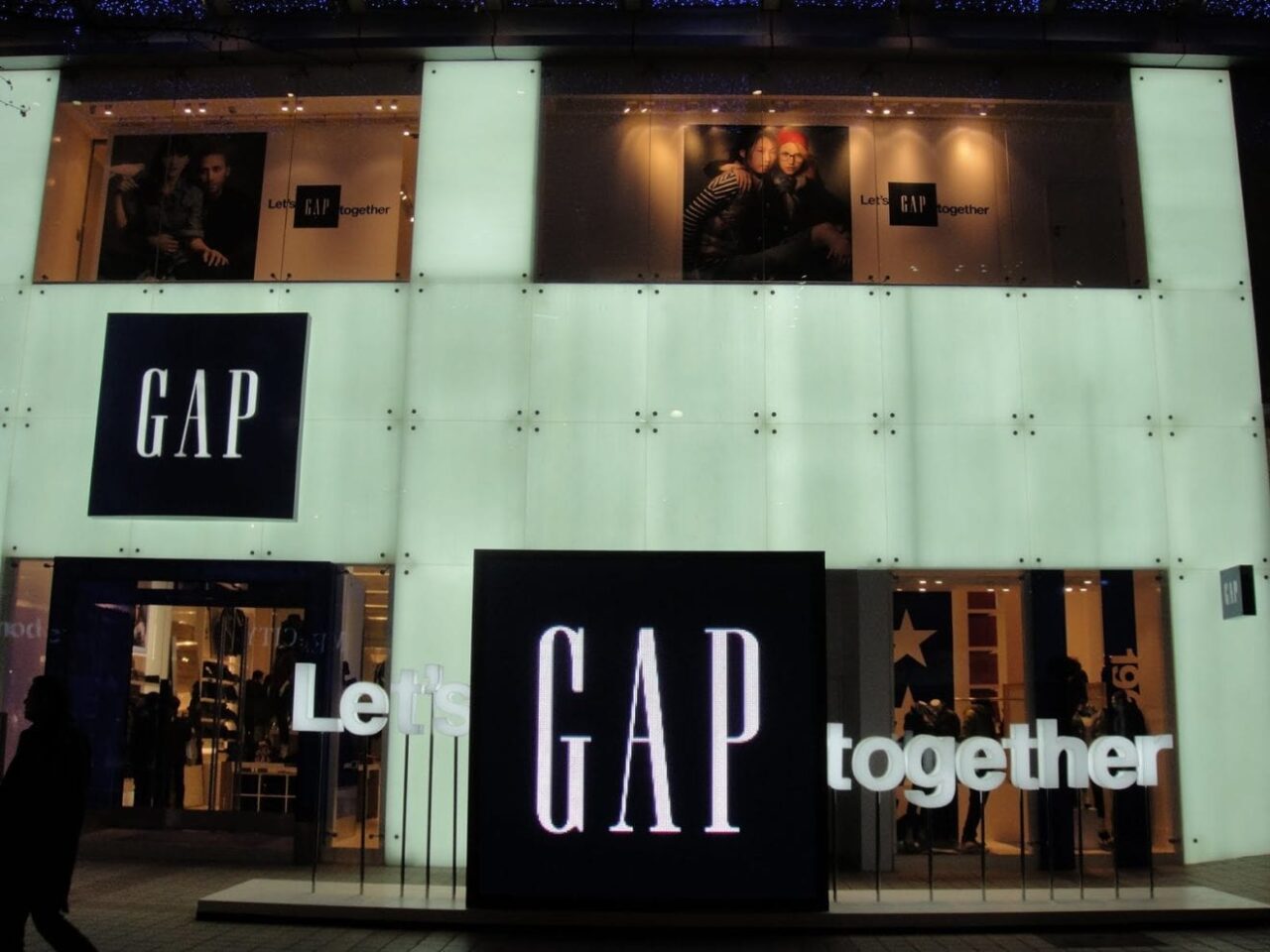 Lets Gap Together China Store