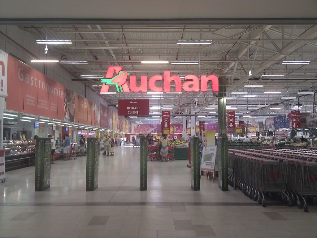 1280px-Auchan_Hypermarket_in_Constanta_Romania-1024x771.jpg