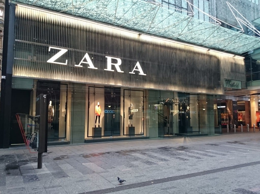 Zara_store_at_Westfield_Sydney-e1433352793185-1940x1453-1024x766.jpg