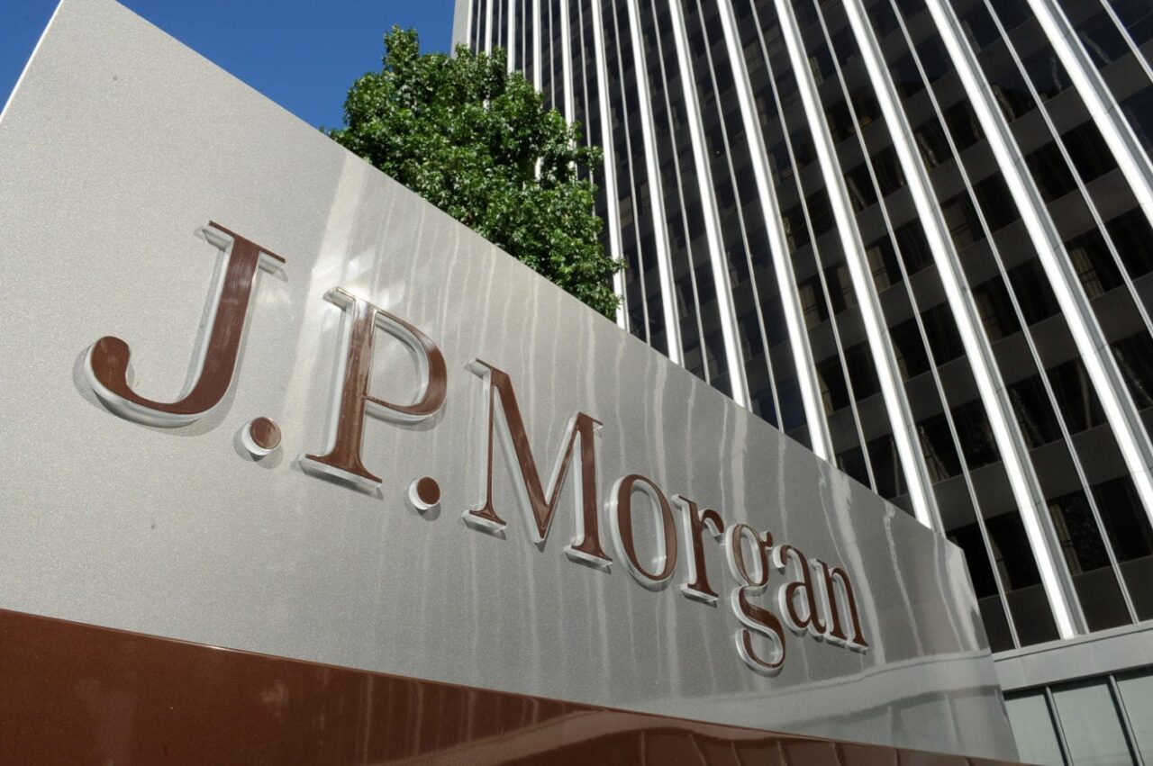 o JP MORGAN facebook