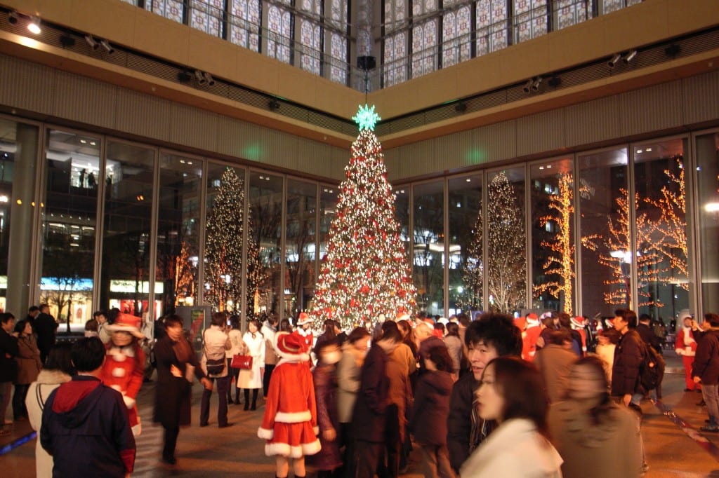 Christmas_tree_in_marunouchi1-1024x682.jpg