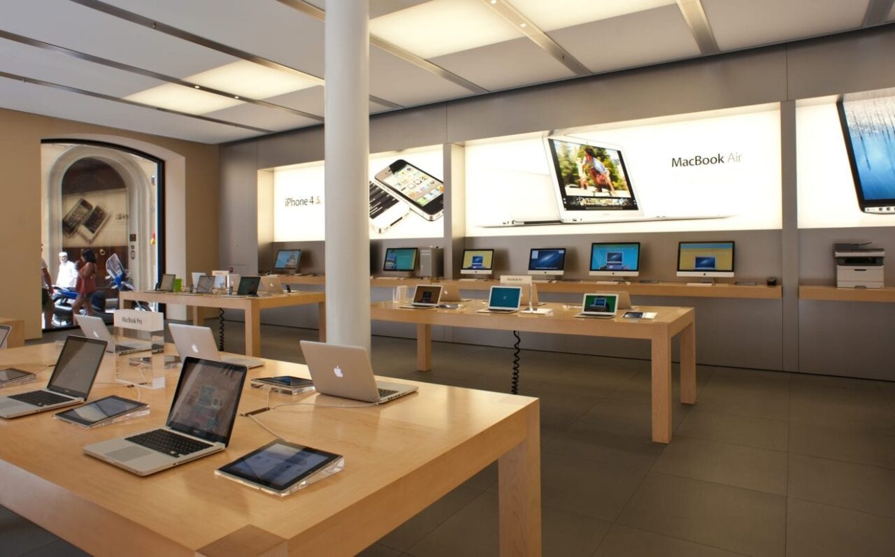apple store italy