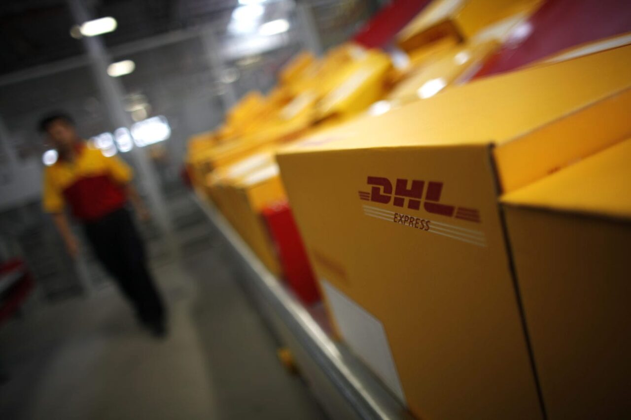 DHL 2
