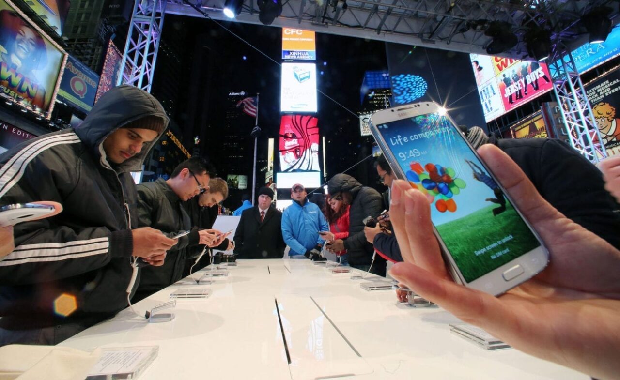 smartphone market share 2013