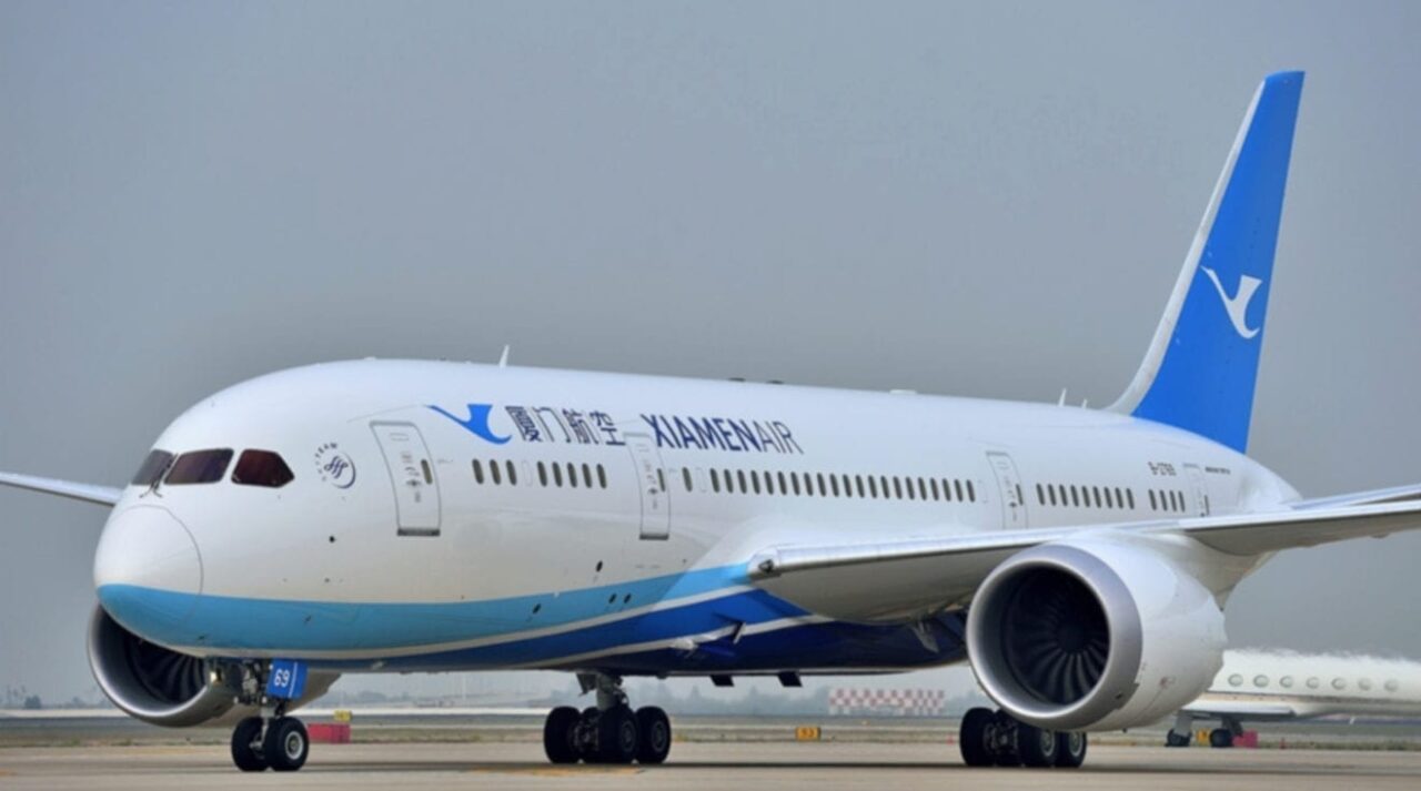 787 8 Xiamen Airlines 4