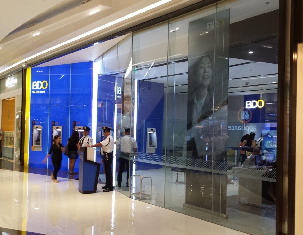 BDO Bank in SM Aura BGC