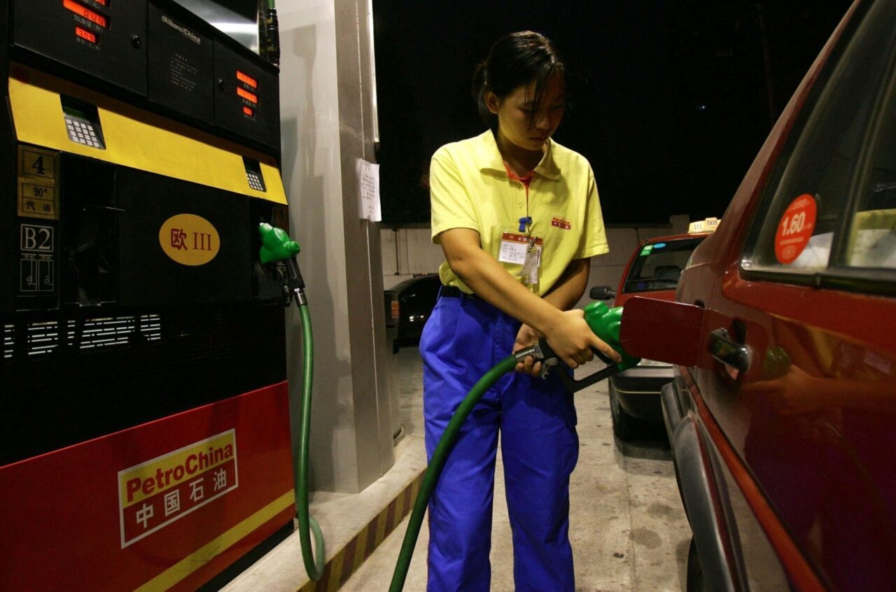china gas station fuel