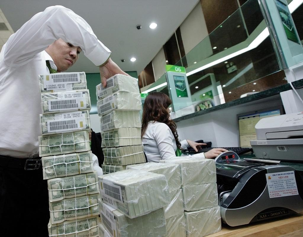 Vietnamese-Banks--1024x801.jpg