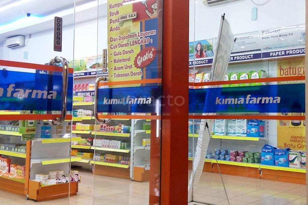 apotek-kimia-farma-50-dan-praktek-dokter-bogor-1454311907-56af09e3e7452-1024x683.jpg