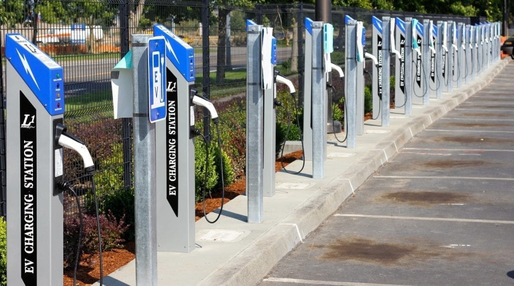 Portland-Airport-EV-chargers-1024x571.jpeg