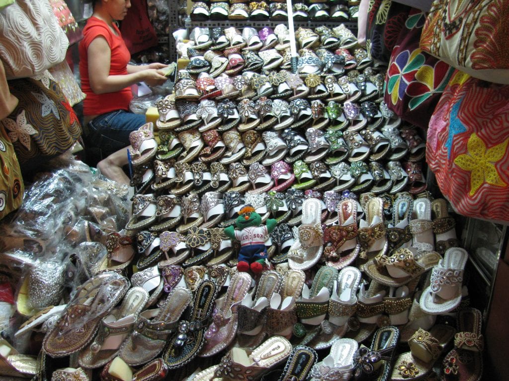 Vietnam-Shoe-export-1024x768.jpg