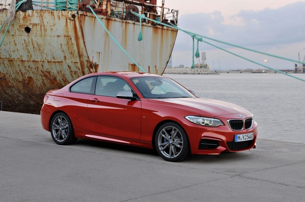 2014-BMW-2-Series-Coupe-side-1024x680.jpg