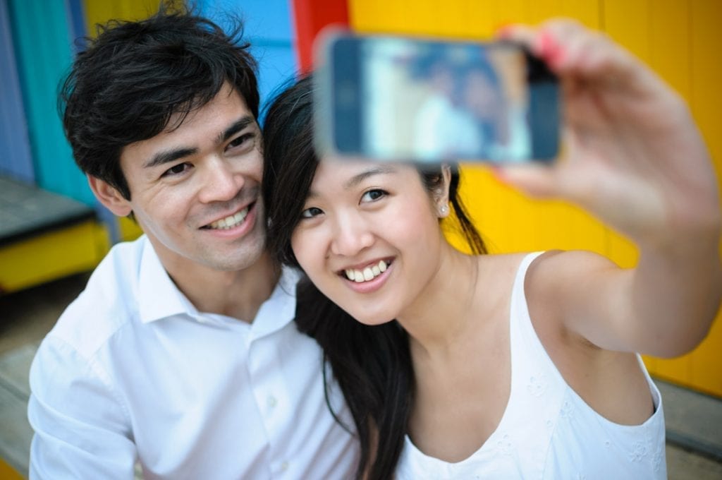 Selfies-Asia-1024x680.jpg