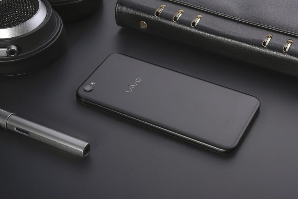 Vivo-Smartphone-1024x683.jpg