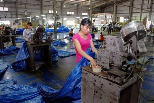 plastic-factory-vietnam.jpg