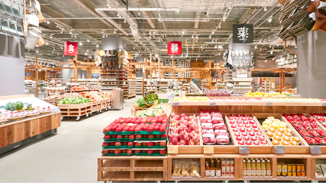 Muji-fresh-store-Osaka-fruits