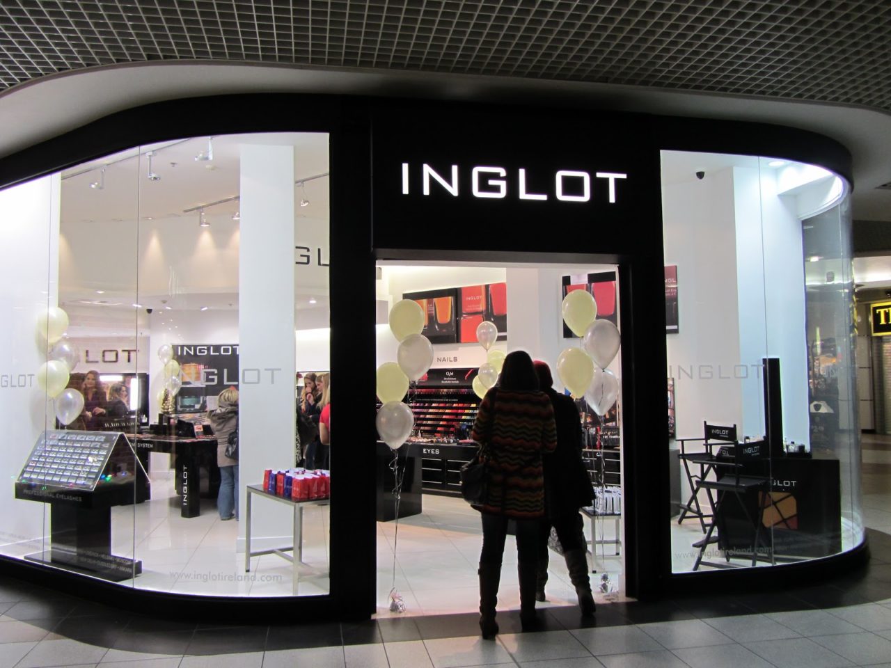 Inglot-1280x960.jpg