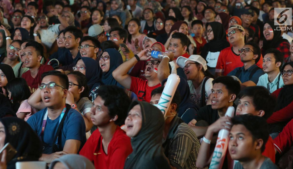 asian-games-crowd.jpg