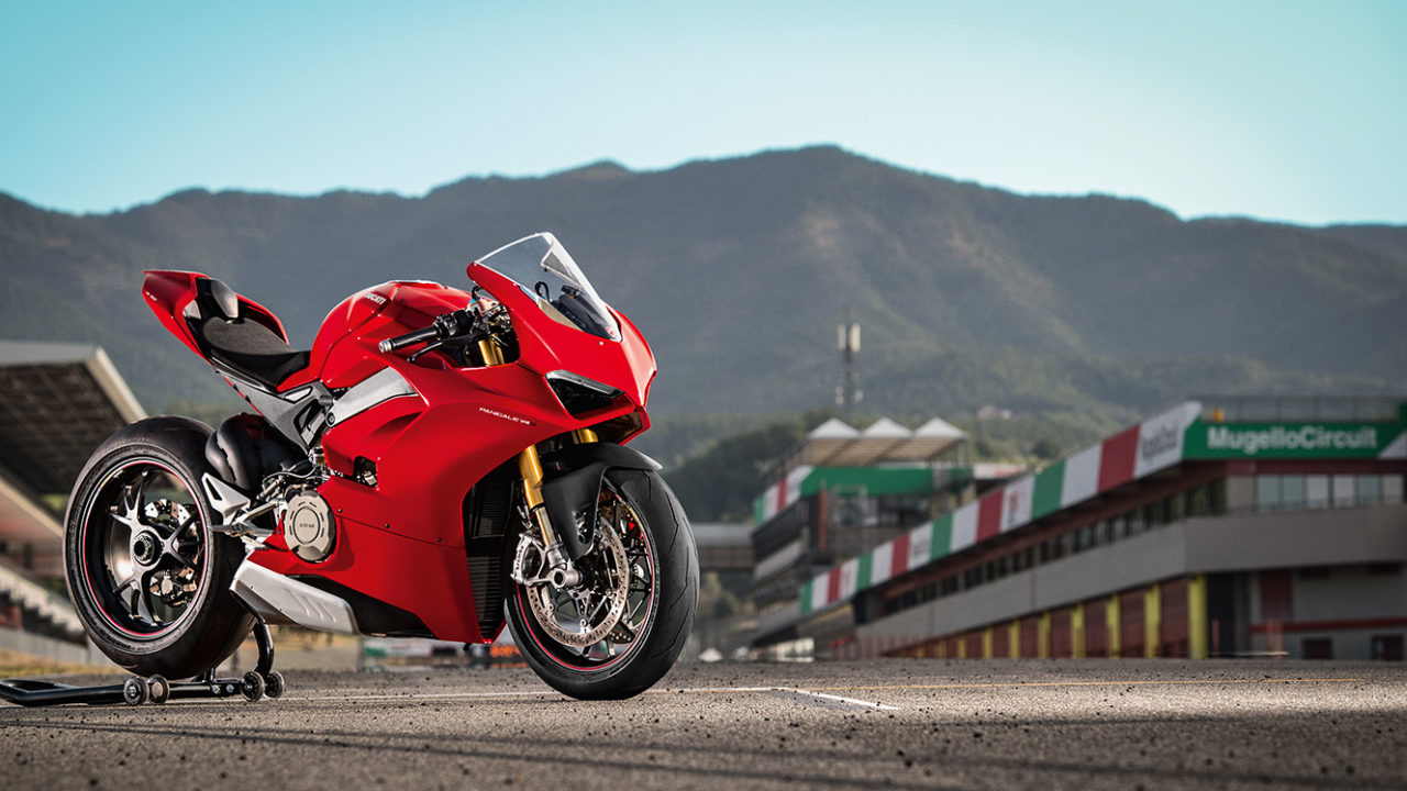 Ducati-Panigale-1280x720.jpg