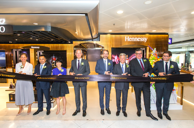 House-of-Hennessy-Ribbon-cutting