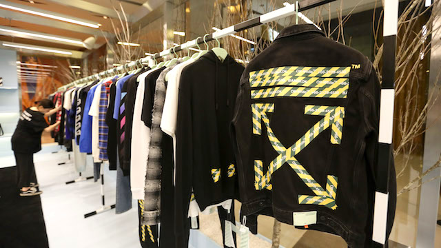 Off-White-launches-in-Thailand-with-limited-edition-products.jpg