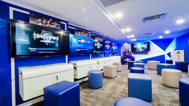 Play-Everything-Lounge-First-Sony-Playstation-Lounge-in-South-East-Asia-located-at-Sunway-Pyramid.jpg
