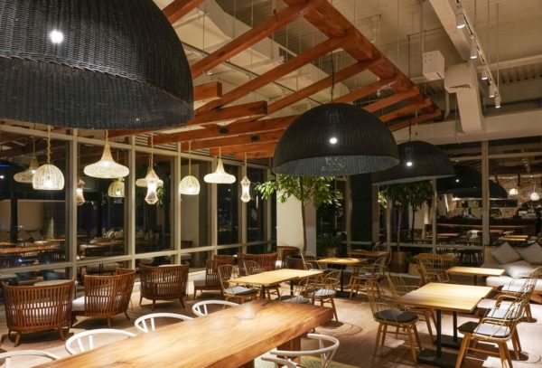 lumine-cafe-jakarta-600x407