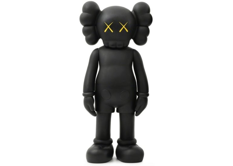 Kaws-Companion-Open-Edition-Vinyl-Black-770x550.jpg