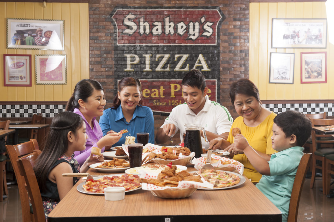 Shakeys-Family-1280x852.jpg