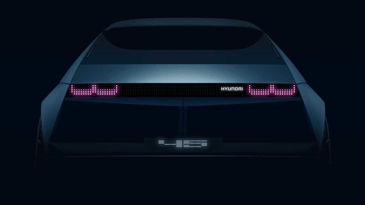 Hyundai-Teases-Electric-Concept-For-The-2019-Frankfurt-Motor-Show-1280x720.jpg
