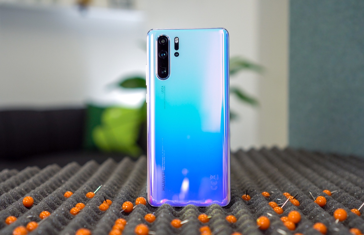 Huawei-P30.jpg