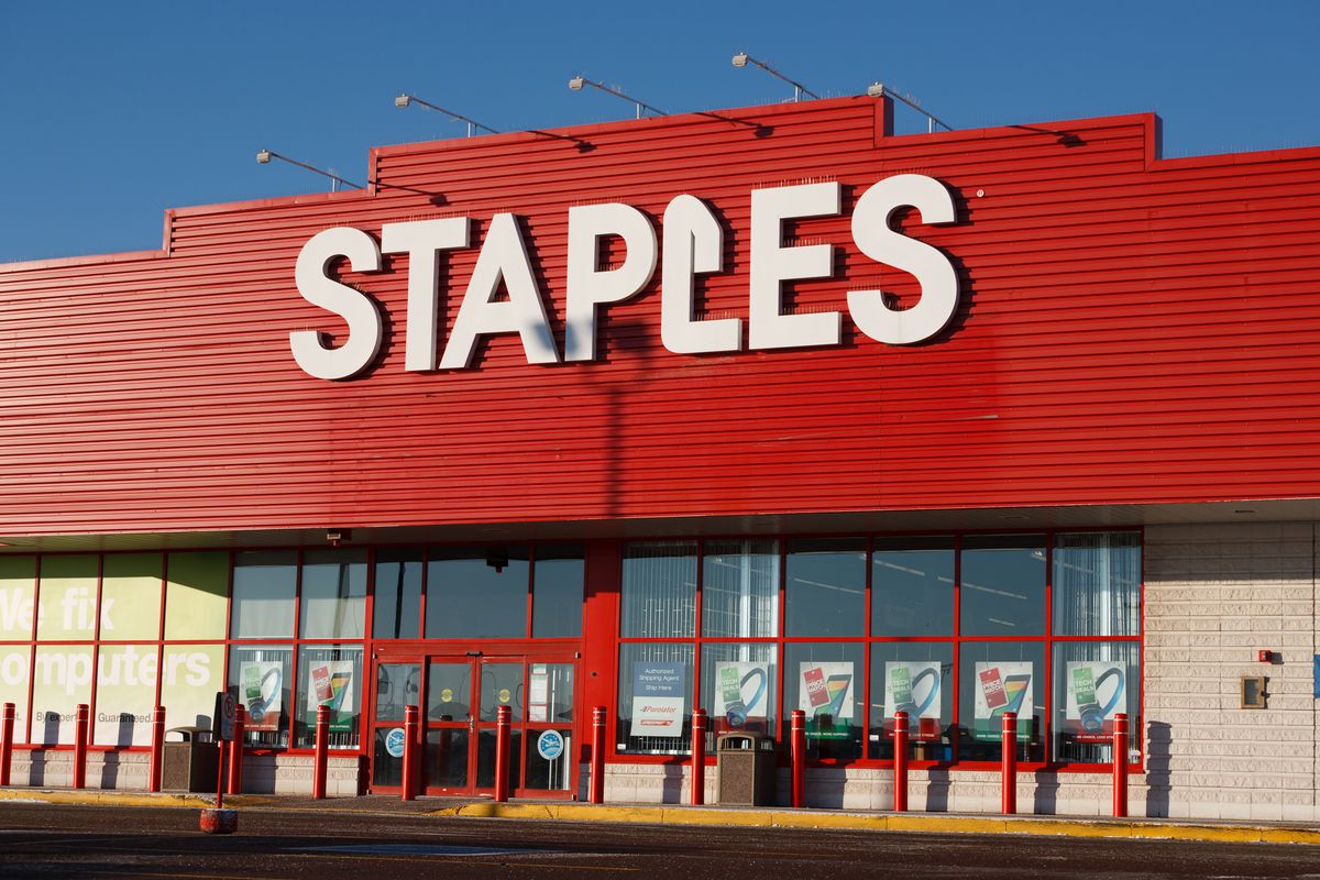 Staples.jpg