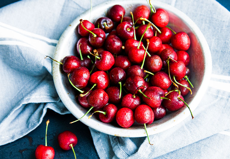 bowl-Of-Cherries-1354050568-770x533-1.jpg